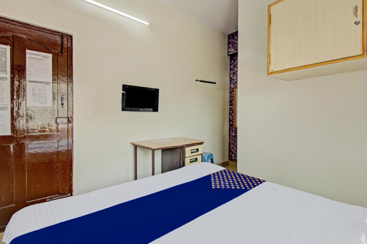 Spot On A Class Suites Near Hare Krishna Hill Bangalore Exterior foto